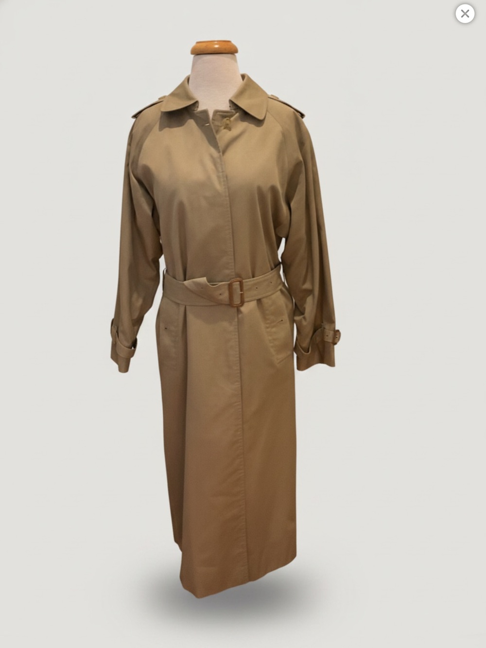 Burberry’s Tan Trench Coat with Wool Liner